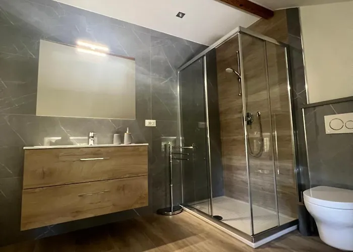 Il Lupo E Il Filosofo * Pontinvrea